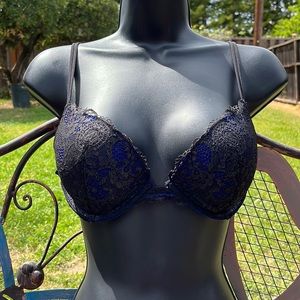 Victoria’s Secret Very Sexy Push-Up 36B Bra